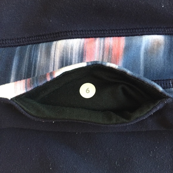 Lululemon Groove Shorts - Picture 4 of 5